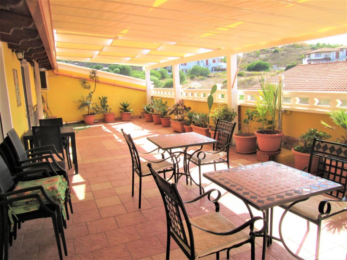 B&B Le Terrazze Isola Di S. Antioco SantʼAntìoco エクステリア 写真