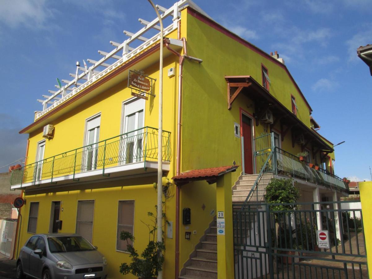 B&B Le Terrazze Isola Di S. Antioco SantʼAntìoco エクステリア 写真