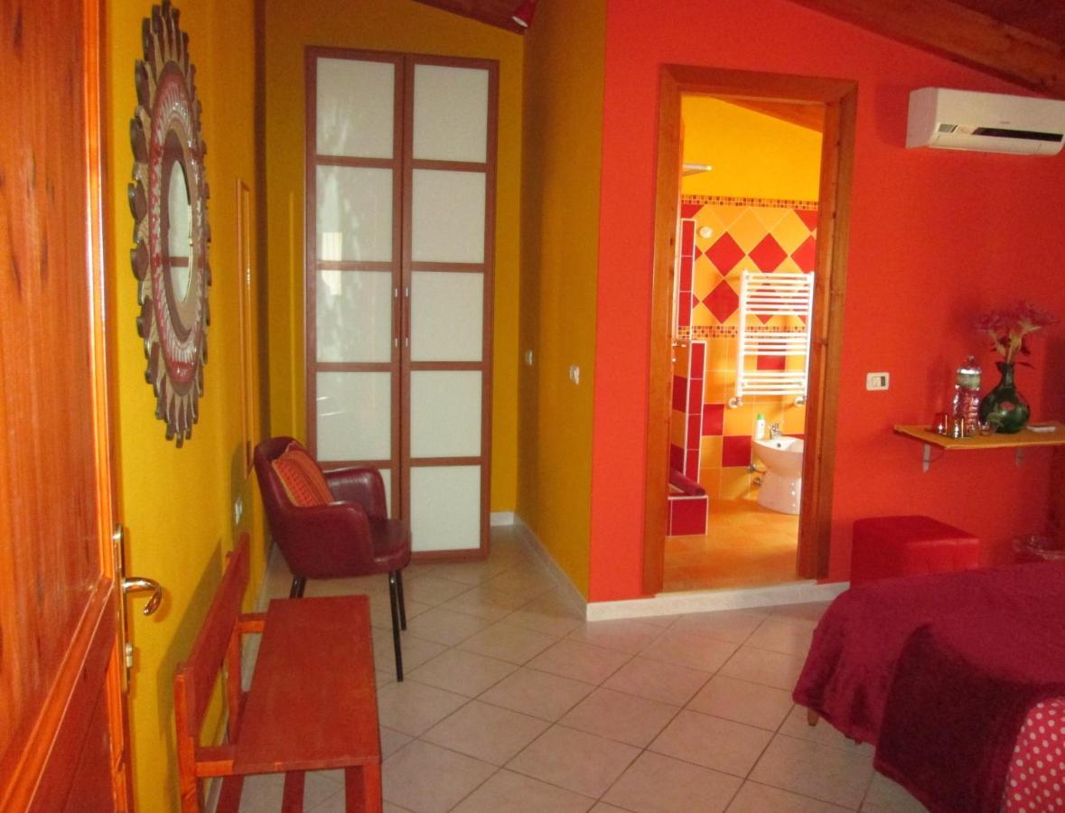 B&B Le Terrazze Isola Di S. Antioco SantʼAntìoco エクステリア 写真
