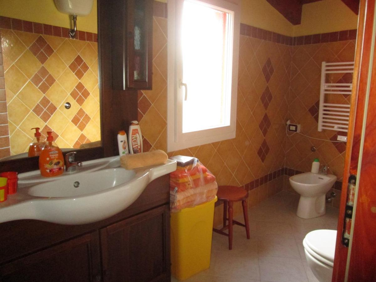 B&B Le Terrazze Isola Di S. Antioco SantʼAntìoco エクステリア 写真