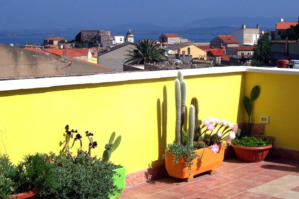 B&B Le Terrazze Isola Di S. Antioco SantʼAntìoco エクステリア 写真