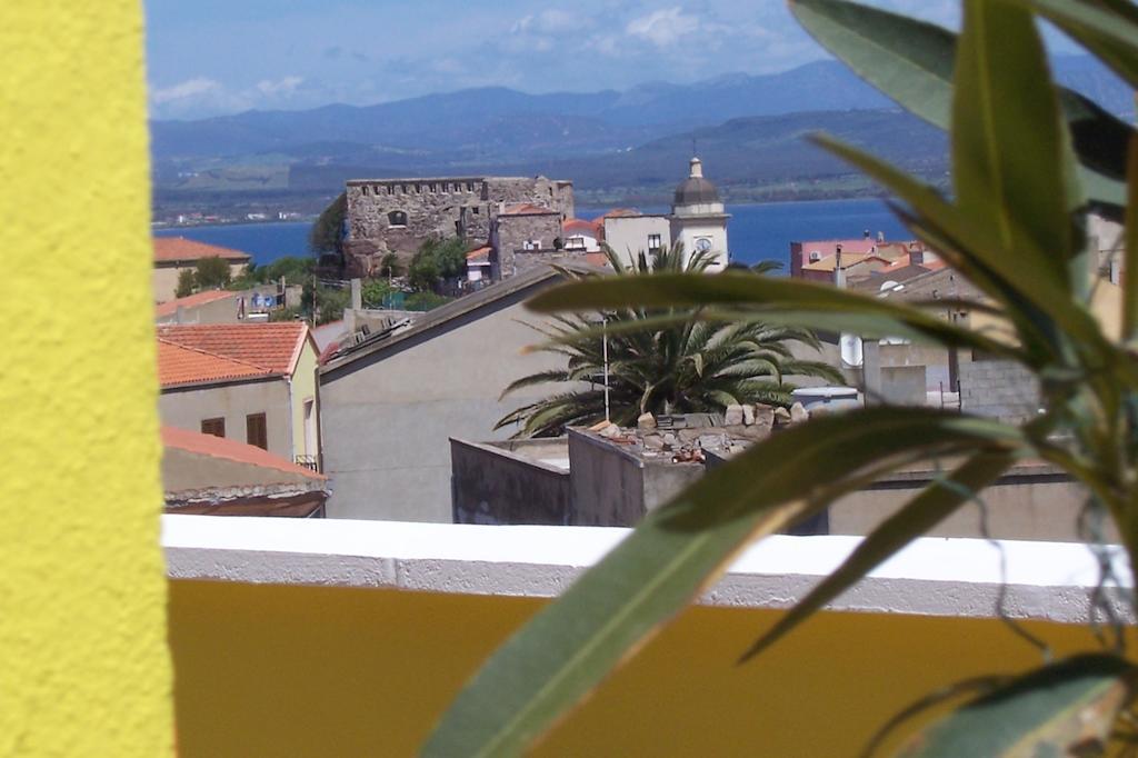 B&B Le Terrazze Isola Di S. Antioco SantʼAntìoco エクステリア 写真