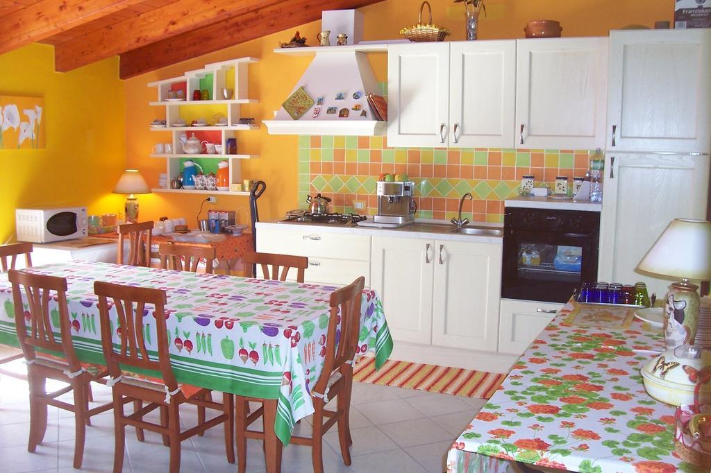 B&B Le Terrazze Isola Di S. Antioco SantʼAntìoco エクステリア 写真