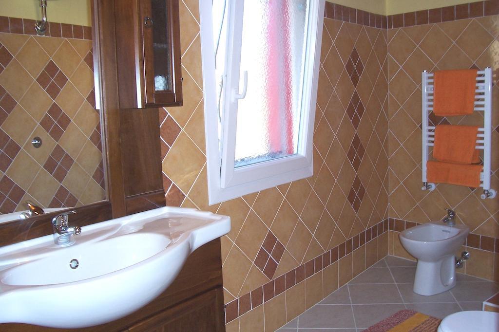 B&B Le Terrazze Isola Di S. Antioco SantʼAntìoco エクステリア 写真